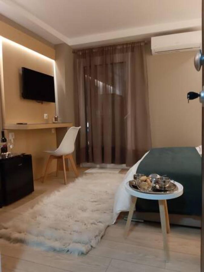 Felice Bianco Apartment *